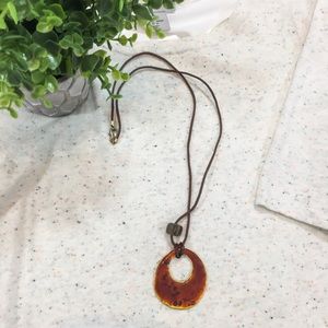Necklace Oval Amber Like Pendant